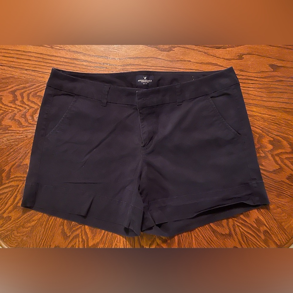 American Eagle Outfitters Navy twill midi stretch short